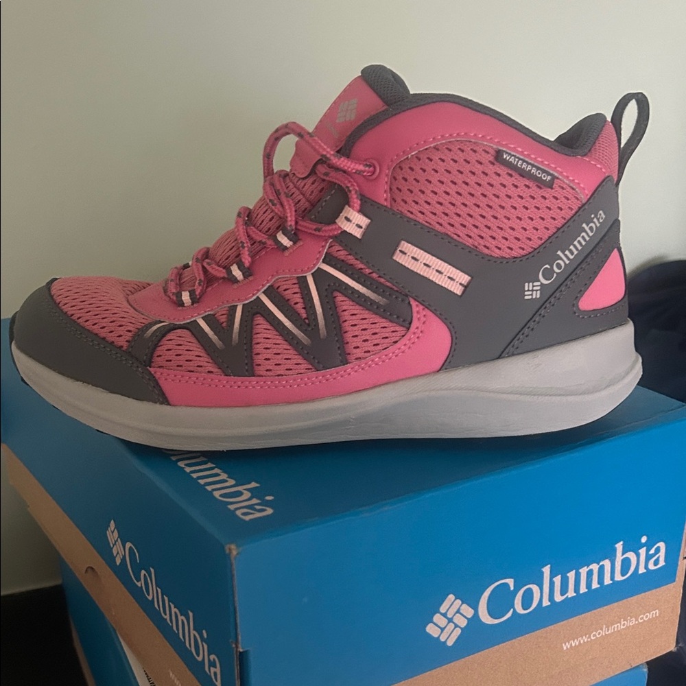Columbia Women’s Pink and Gray Waterproof Athletic Hiking Shoe. Worn once!